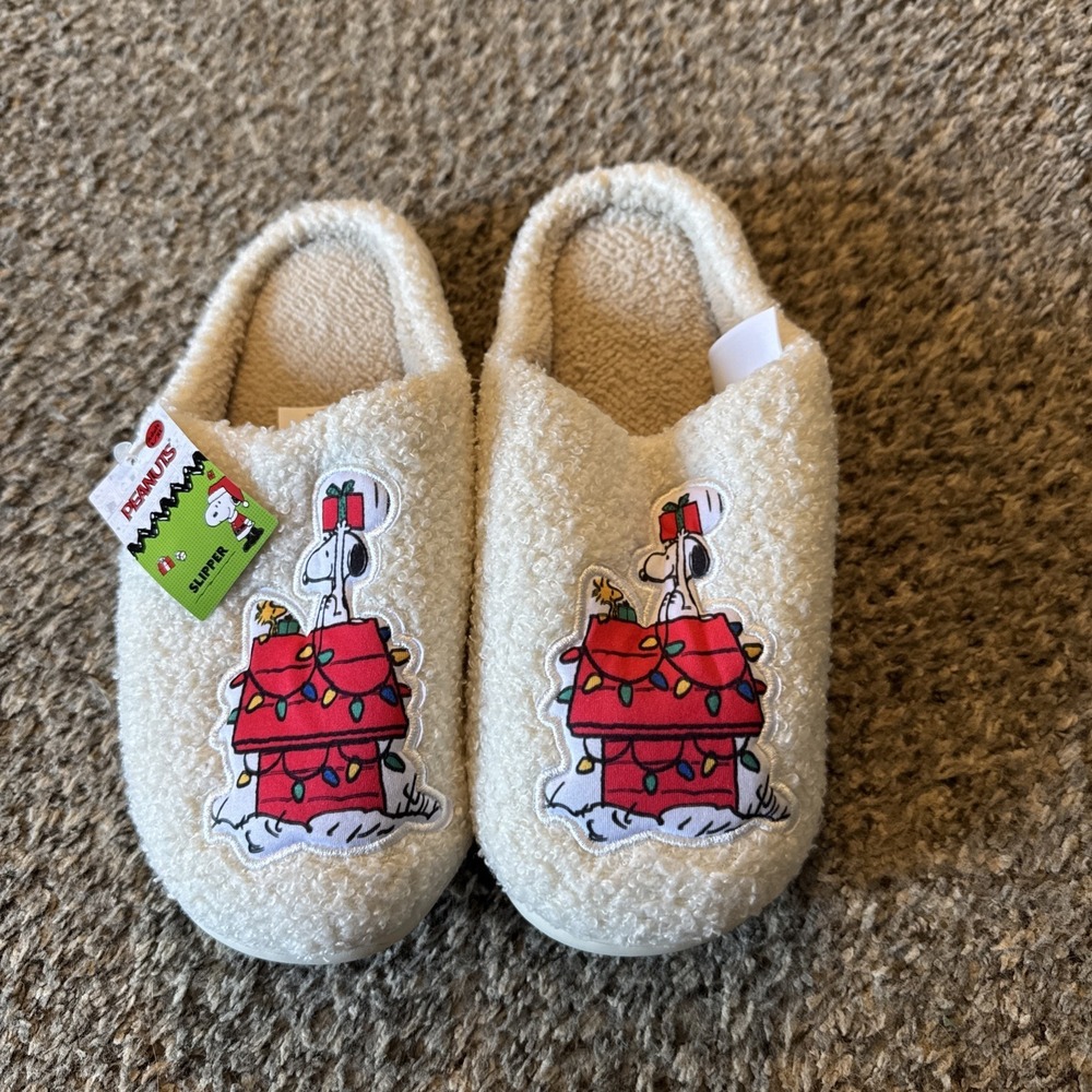 Peanuts Snoopy Slipper, Med/large New